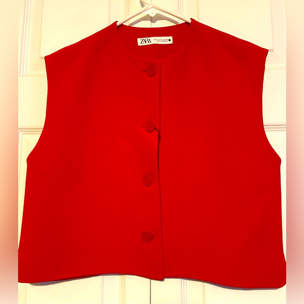 Zara red vest top sz Small NWT